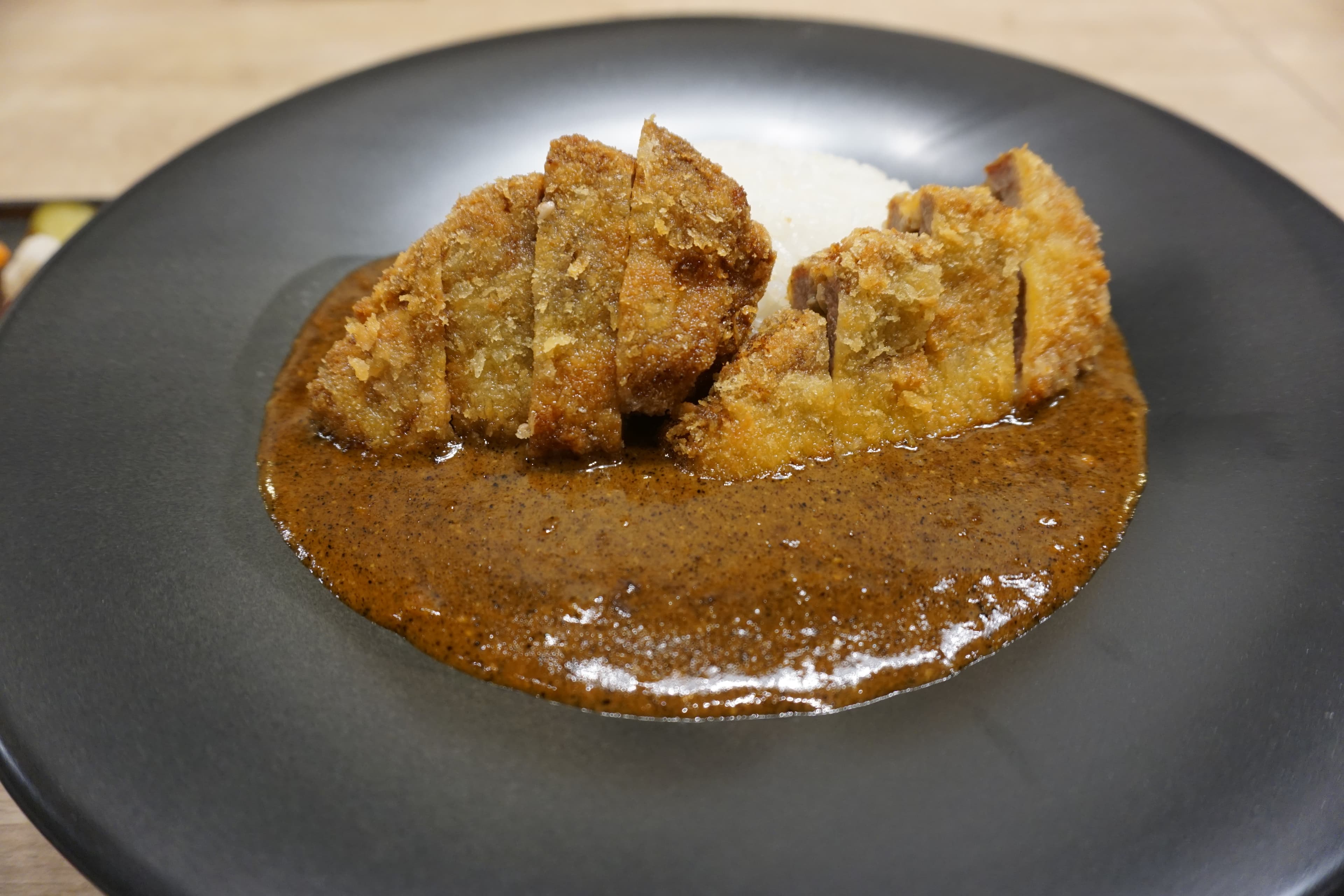 カツとソースの料理